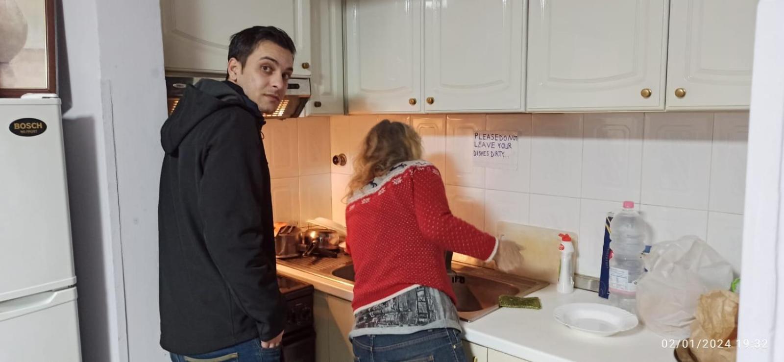 Royal 3 Hostel تيرانا المظهر الخارجي الصورة
